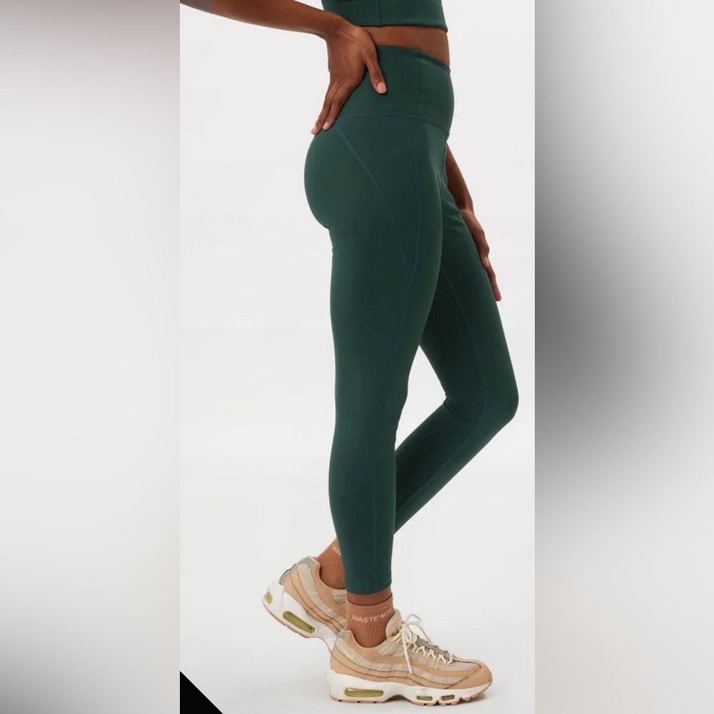 Girlfriend Collective Moss Green Compressive High-Rise Legging 7/8 XS